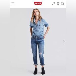 Levi's Women's style # 361970005
Color: Medium Wash 25x28